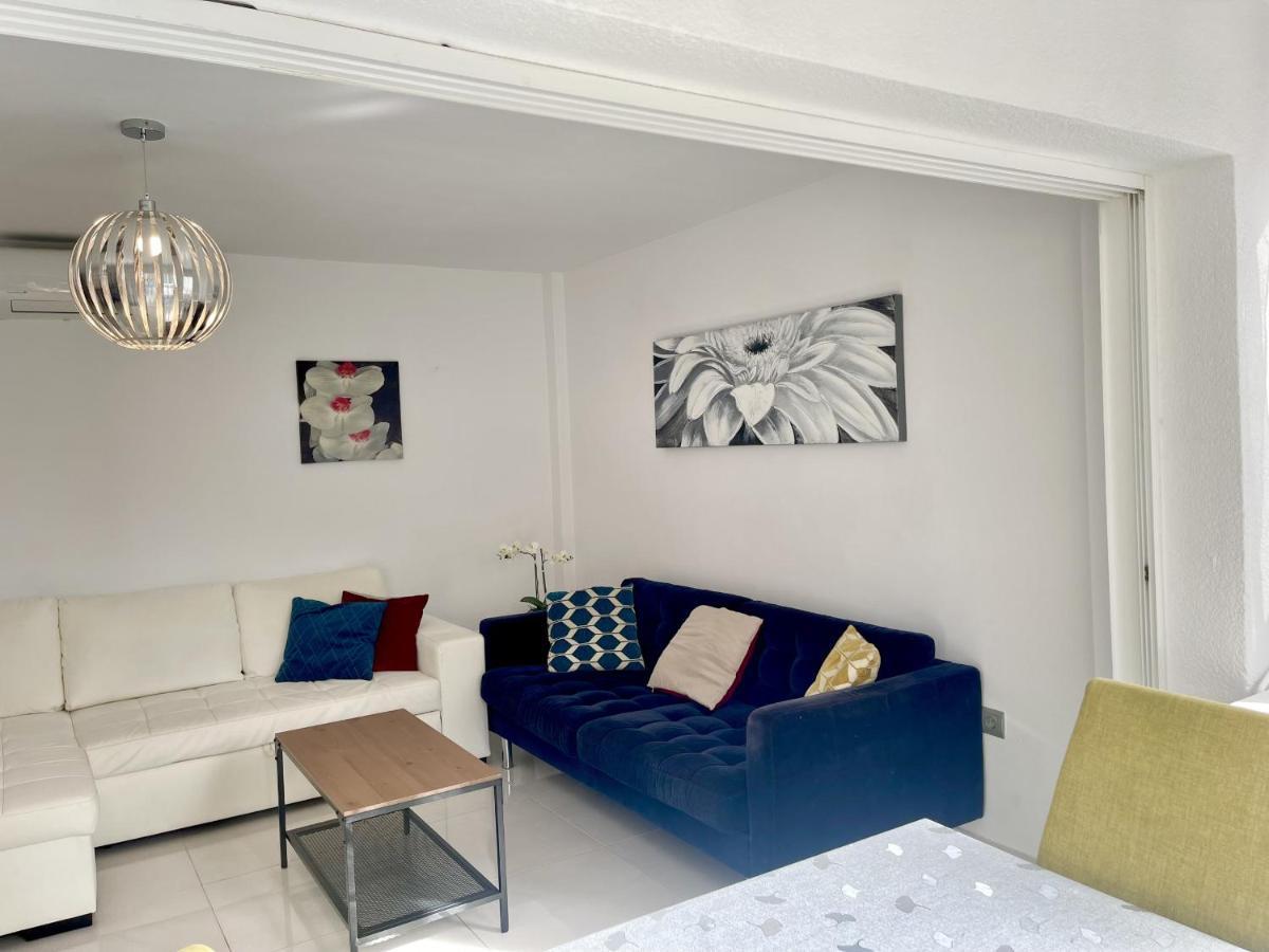Torre Colon Apartment Benidorm Bagian luar foto