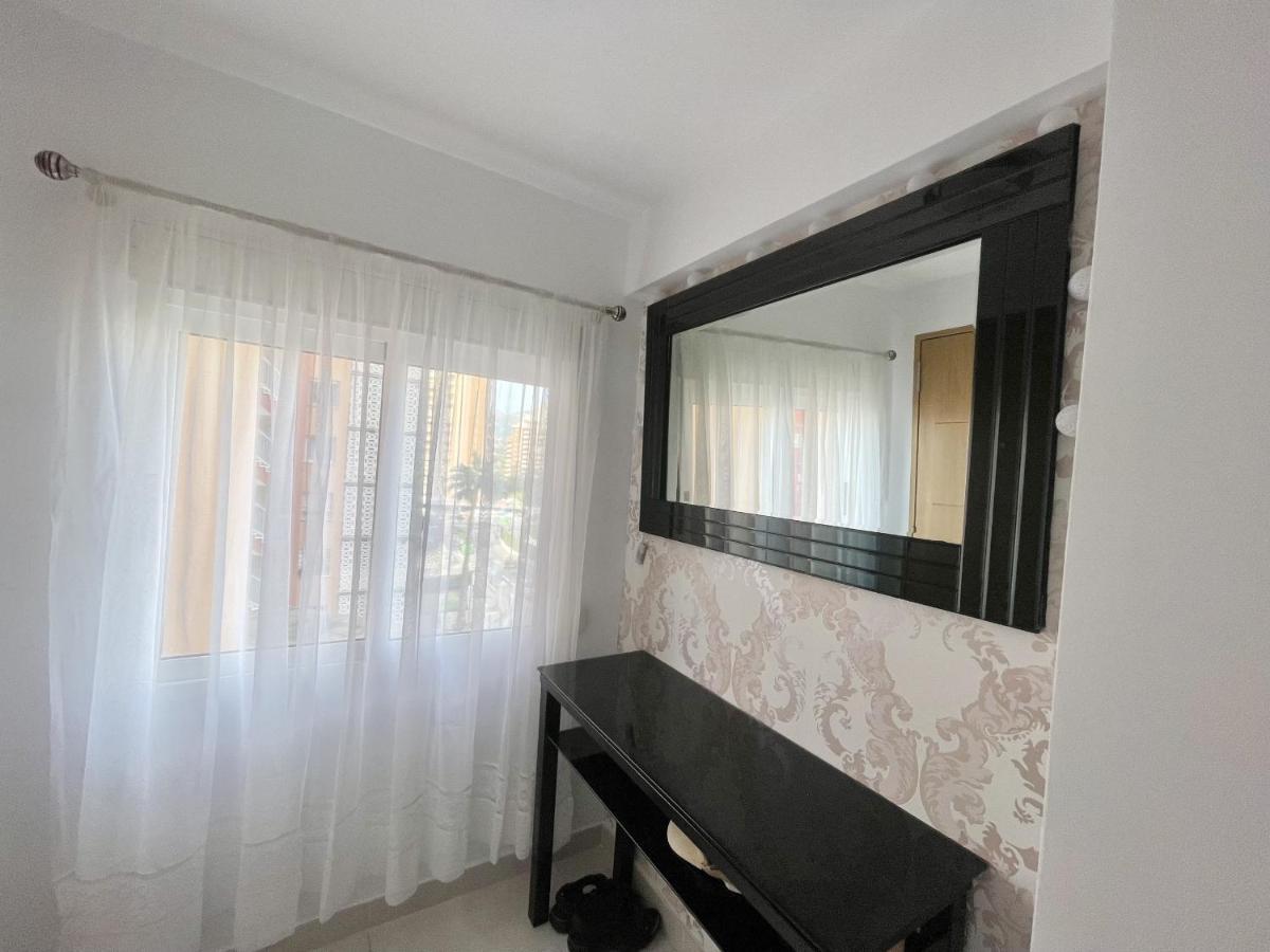 Torre Colon Apartment Benidorm Bagian luar foto