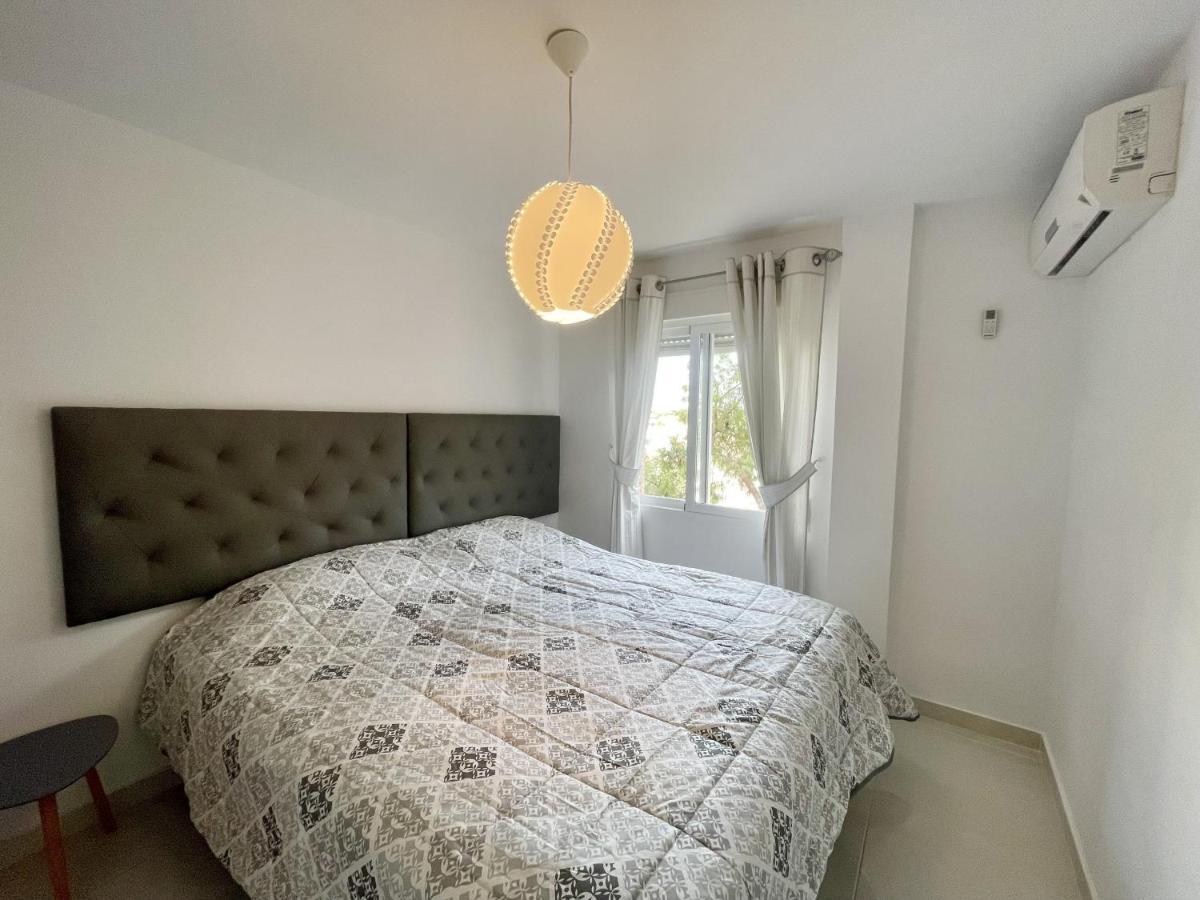 Torre Colon Apartment Benidorm Bagian luar foto
