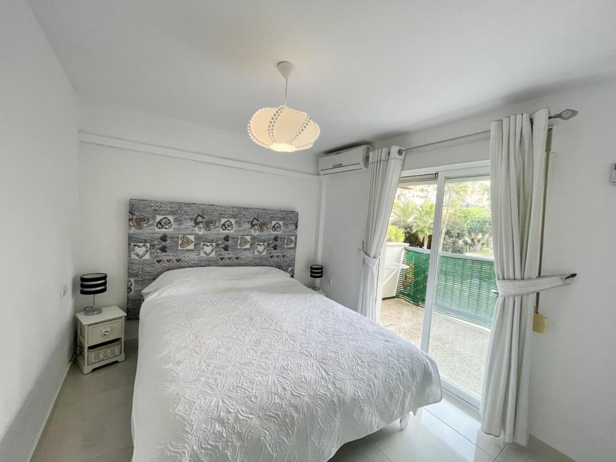 Torre Colon Apartment Benidorm Bagian luar foto