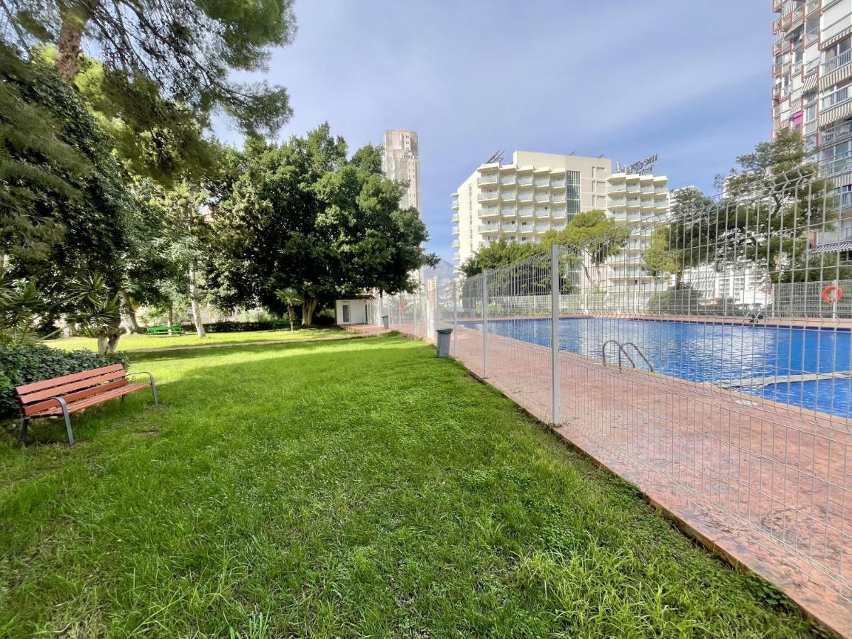 Torre Colon Apartment Benidorm Bagian luar foto